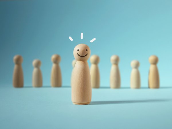 플레이스 첫 화면은 8칸, 그중 3칸은 광고입니다 — 남은 5칸에 없는 한의원이 매달 잃는 것